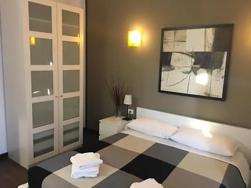 Almi Rooms Rome Bed & Breakfast